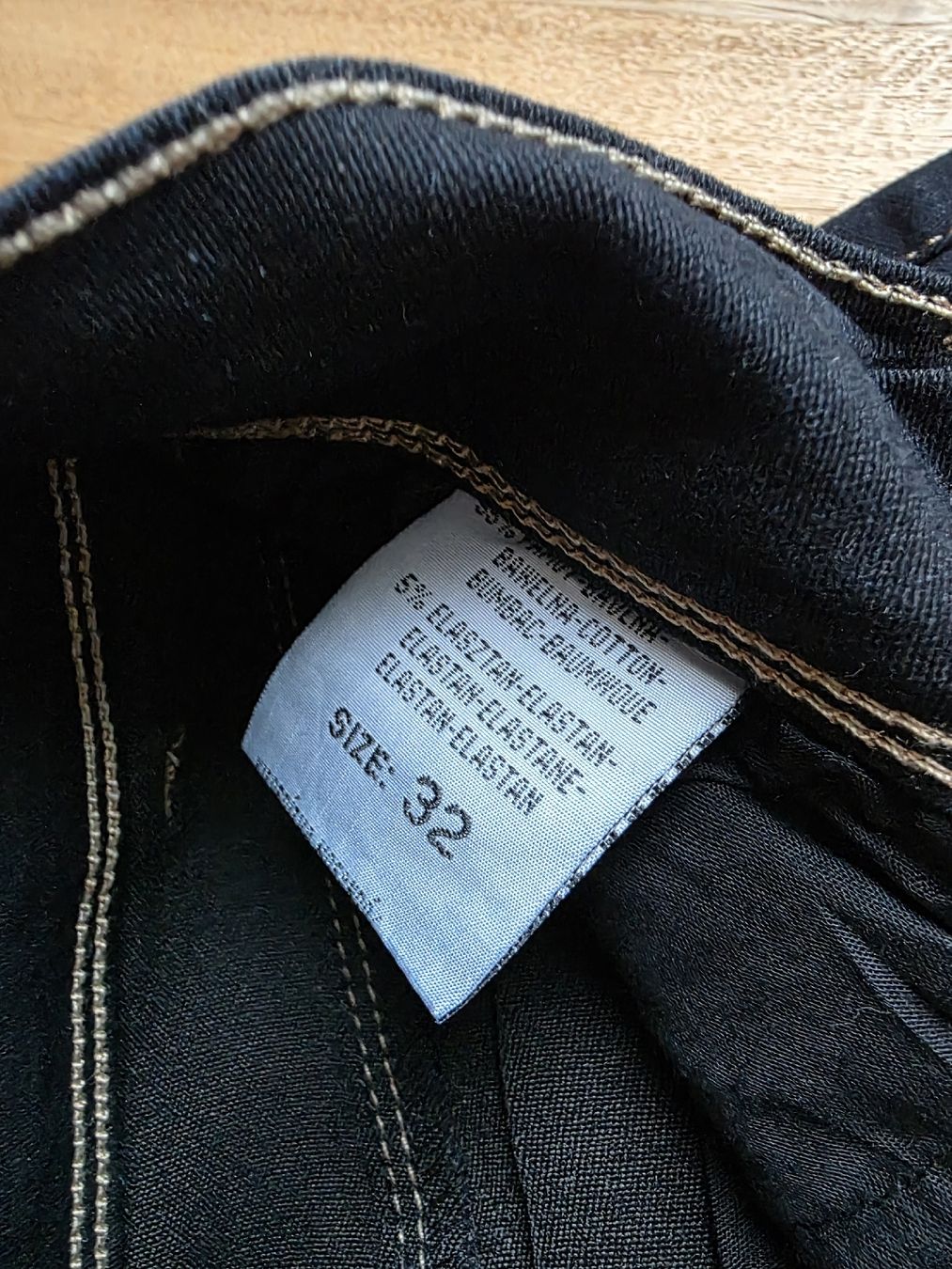 Jeans: Miss Cherry Jeans, Schwarz, Grösse 32 Neu – Neu (gemäss Beschreibung) aus Toffen von ver_x68f 3