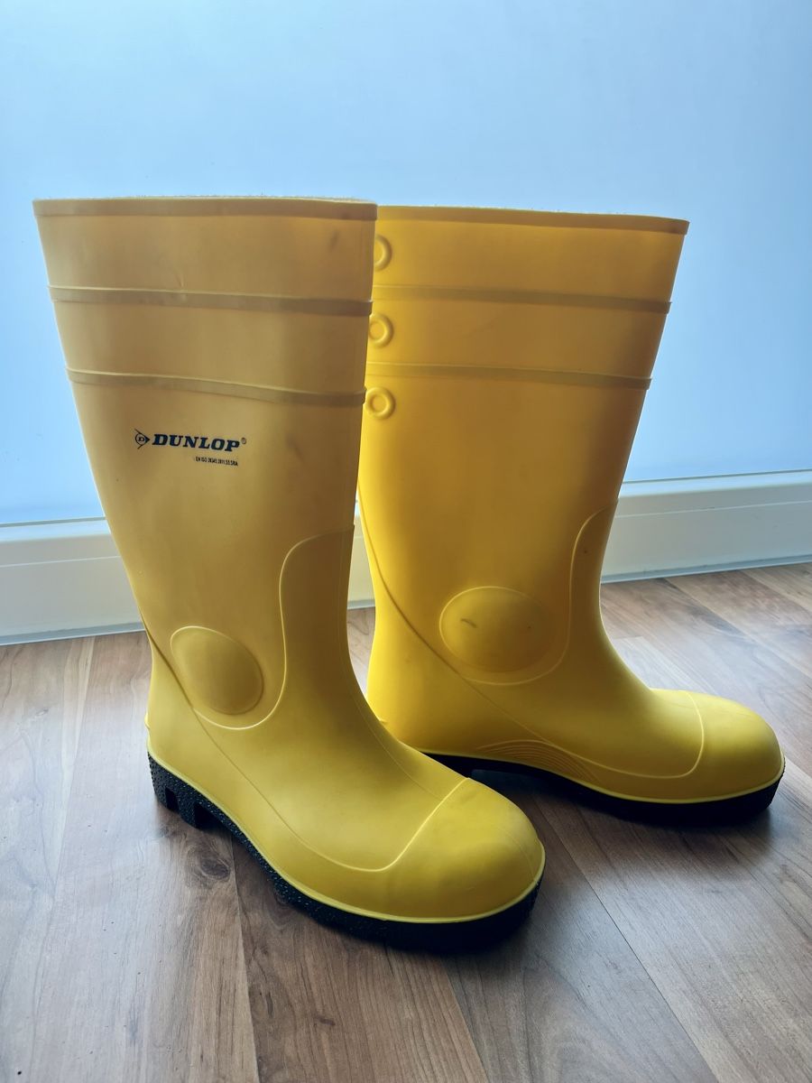Dunlop Scarpe da uomo: Bottes jaunes Dunlop - 39 – Usato da Yverdon-les-Bains venduto da Jane_Lane