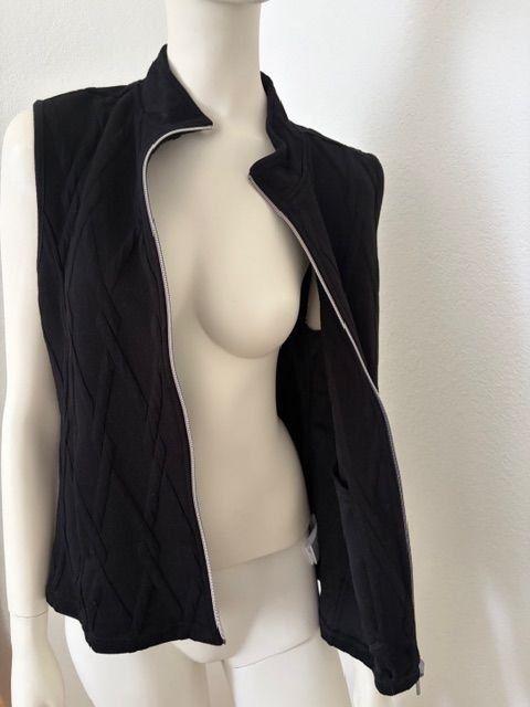 Gilet & Giacche: Gilet Gr. M – Nuovo (secondo la descrizione) da Walenstadt venduto da ricamul 2