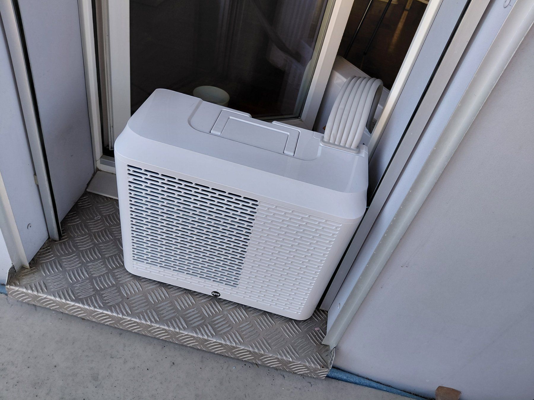 Condizionatori: Ayce Caravan Klimagerät | 5000 BTU – Nuovo (secondo la descrizione) da Wetzikon ZH venduto da dan_f6hs 1