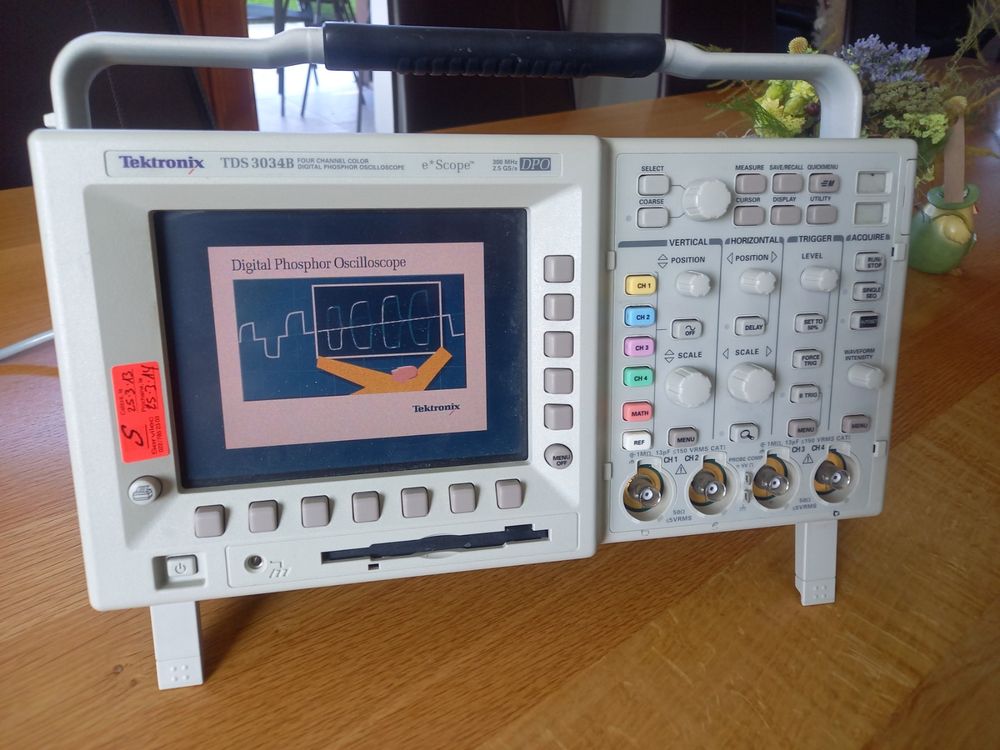 Oszilloskope Tektronix mit 2 Kanälen online kaufen