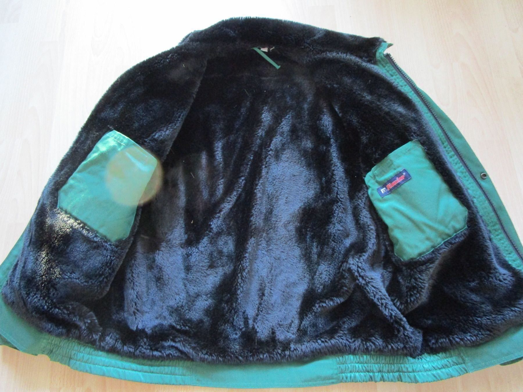 Giacche: Grüne Jacke Gr. 46 – Usato da Studen BE venduto da Paplo 1