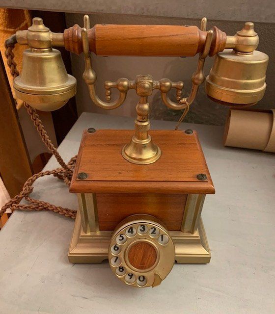 Telefoni: Vintage Telefon – Usato da Wohlen AG venduto da cvo_7l2k
