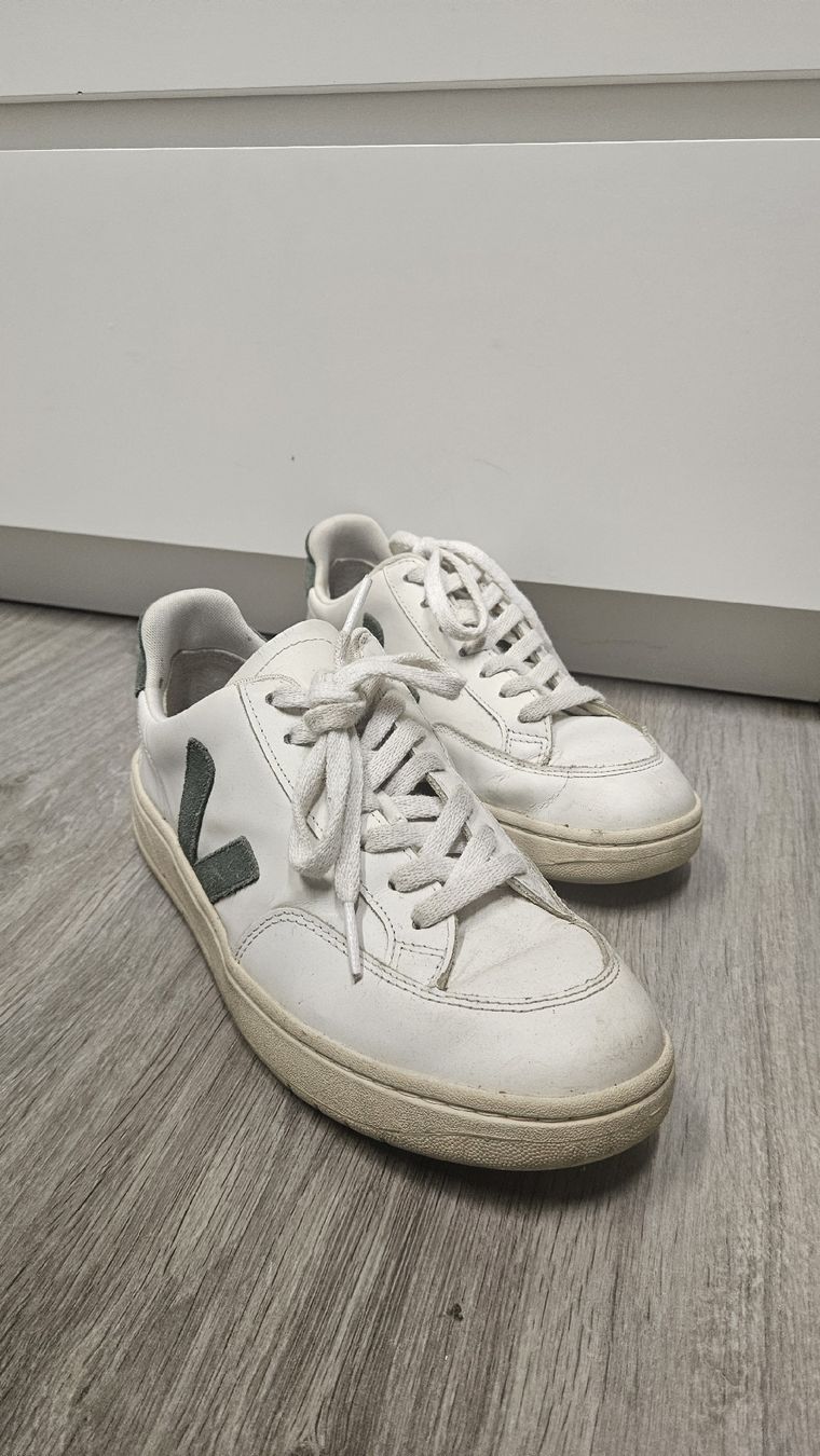 Veja Scarpe da uomo: baskets marque Veja, 39 – Usato da Bulle venduto da tiff_1992