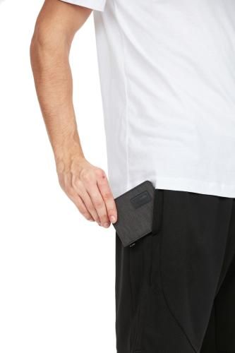 Pacsafe Brieftaschen: Pacsafe Bifold Wallet RFIDsafe - Carbon – Neu und originalverpackt aus St. Gallen von sportglobe 5