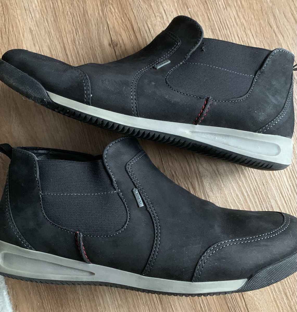 Ara Scarpe da donna: Ara Schuhe Gore-Tex schwarz Grösse 41.5 – Usato da Nussbaumen AG venduto da brigitebardot