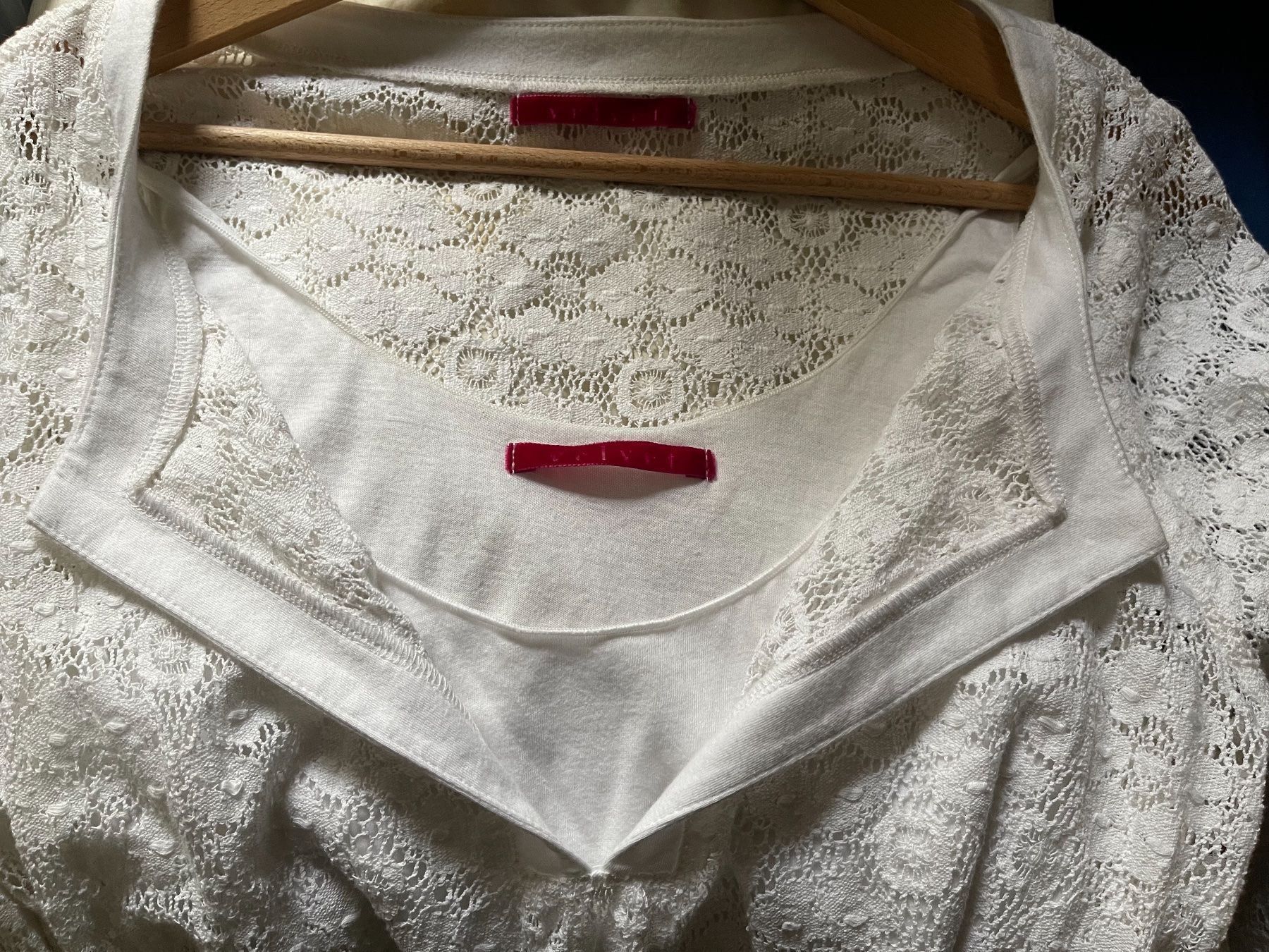 Vestiti: Velvet Kleid – Usato da Sachseln venduto da Guguiseli 4