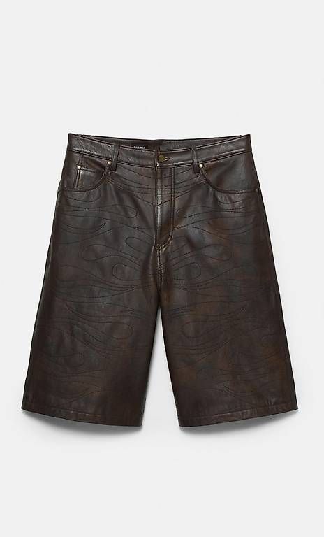 Pull&Bear Pantaloni: STWD by PLEASURES Leder-Bermudashorts – Nuovo e nell'imballaggio originale da Meggen venduto da gia_wz2q