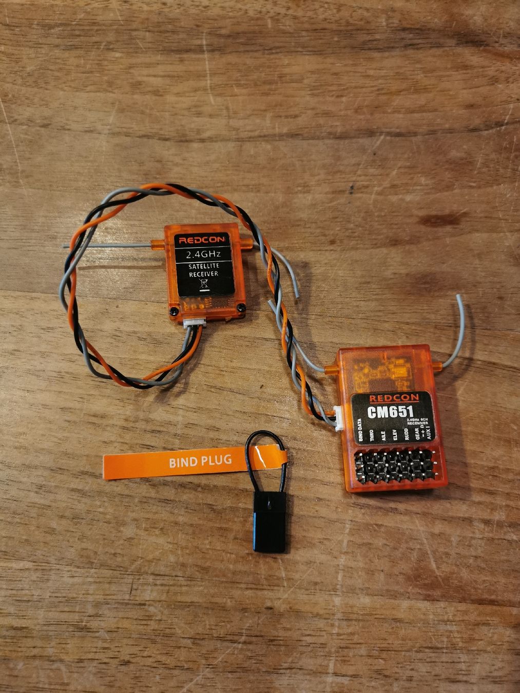 Récepteurs: Empfänger Redcon CM651 mit Satellit und Bind Plug gebraucht – Neuf (Voir description) à Oberwil-Lieli par mik_ypt6