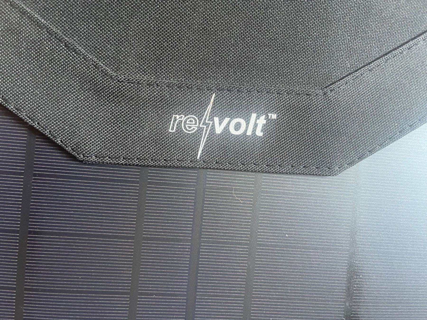 Dispositivi a energia solare: Mobiles Solarpanel – Usato da Winterthur venduto da Trophy01 2
