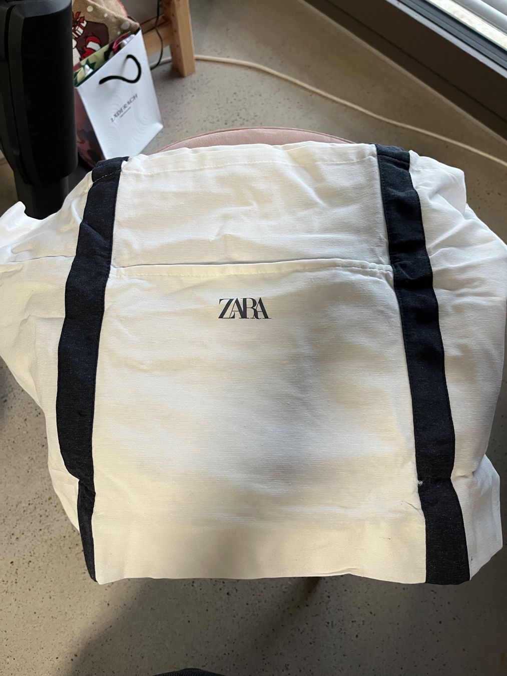 Zara Borse: Stoffbeutel　von ZARA – Nuovo e nell'imballaggio originale da Zürich venduto da chi_w7qd 1