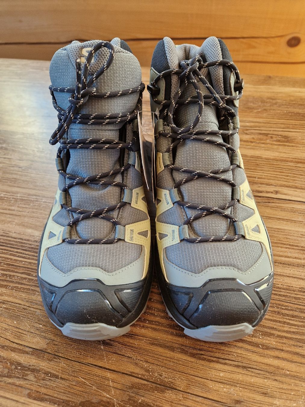 Salomon Scarpe da donna: Salomon Wanderschuh neu – Nuovo (secondo la descrizione) da Rehetobel venduto da wid_frr7 2