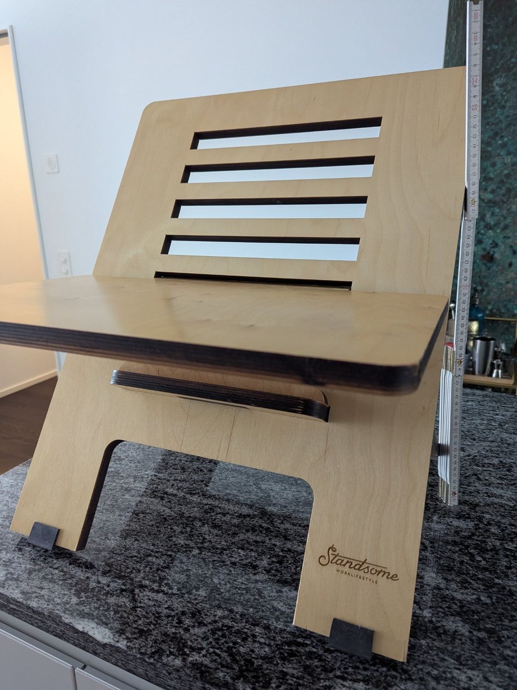Bureaux: Hochwertiger Standschreibtisch von Standsome – D'occasion à Zürich par Migros-Ch1nd