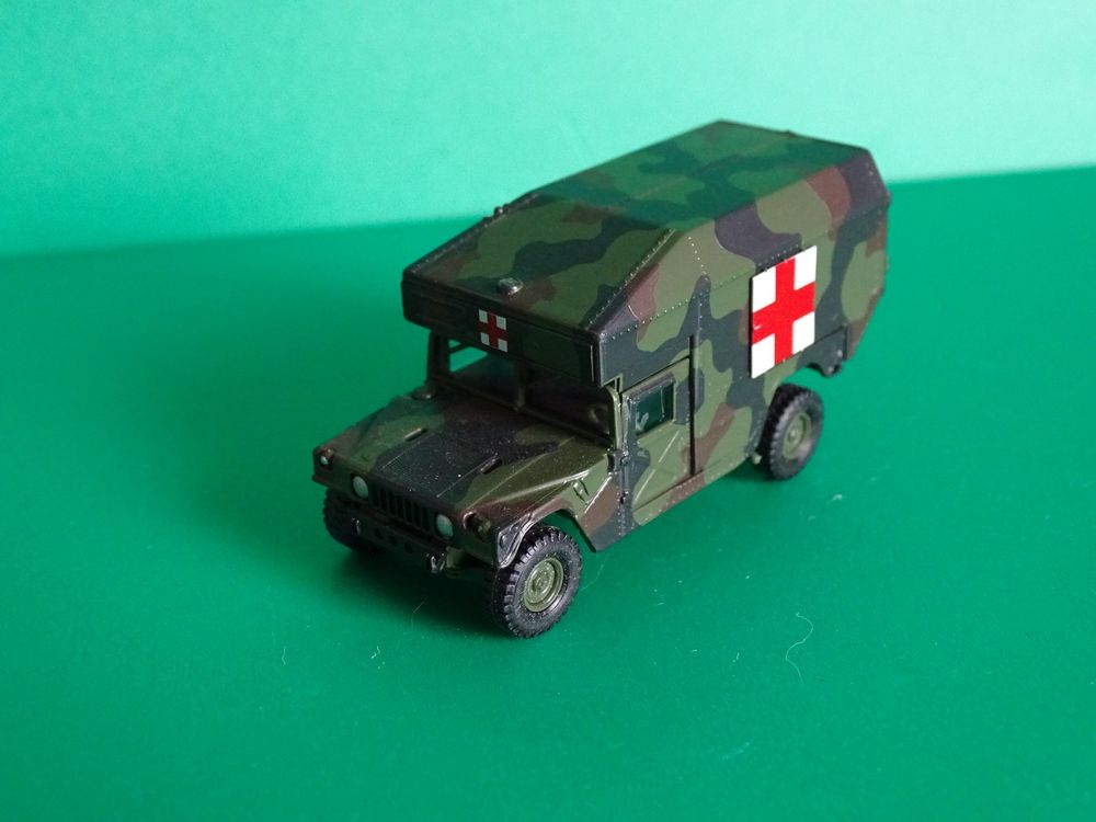 Hummer H1 von Roco 1/87 (Gebraucht) in Bretzwil für CHF 8 – mit ...