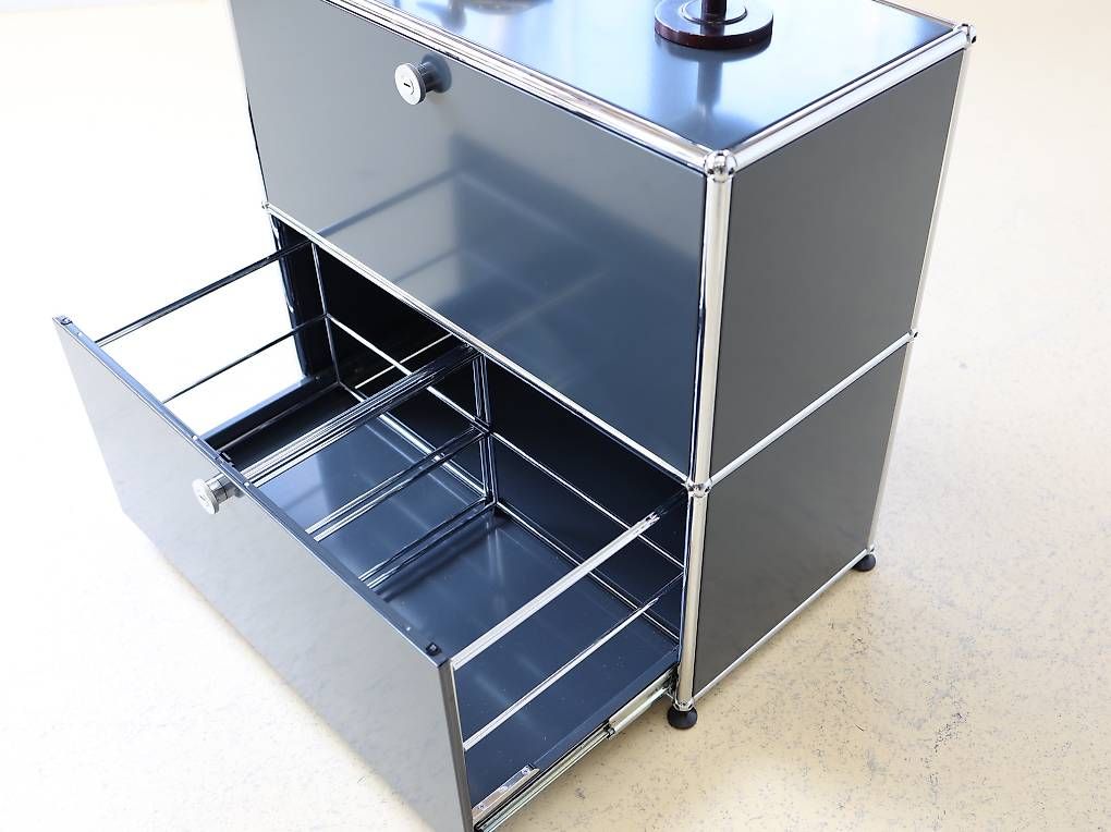 USM Cassettiere: USM Haller Sideboard Anthrazitgrau 1x2 – Usato da Meinisberg venduto da atelier_TILIJA 3
