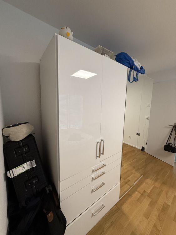 Ikea Armadi: IKEA Kleiderschrank – Usato da Seuzach venduto da hwulf 1
