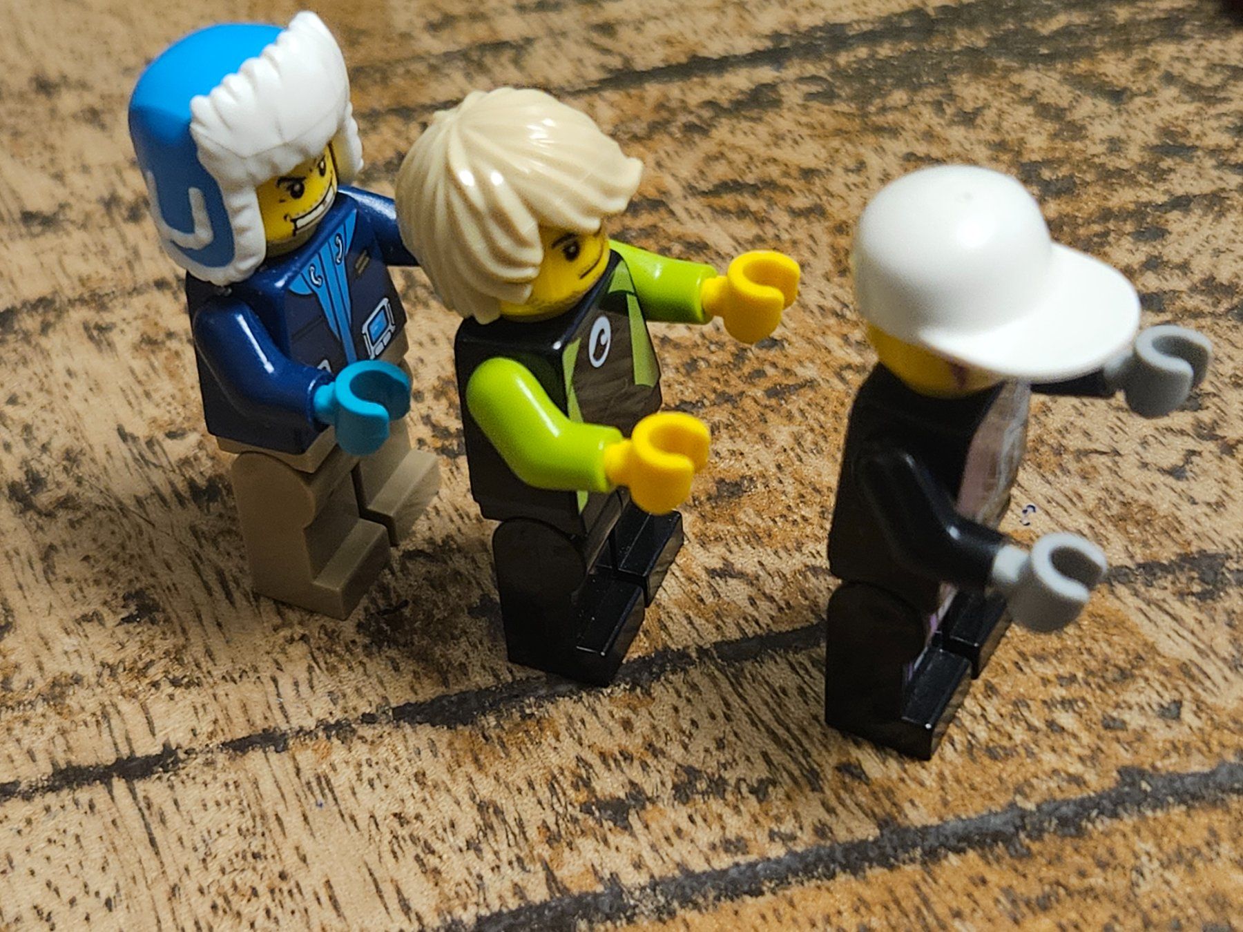 Lego Baukästen: lego lot de 3 figurines – Gebraucht aus Confignon von Ecrofigs 3
