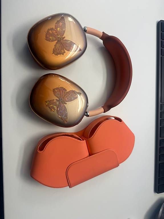 Casques audio: Airpods max usb c – D'occasion à Köniz par Yaiito