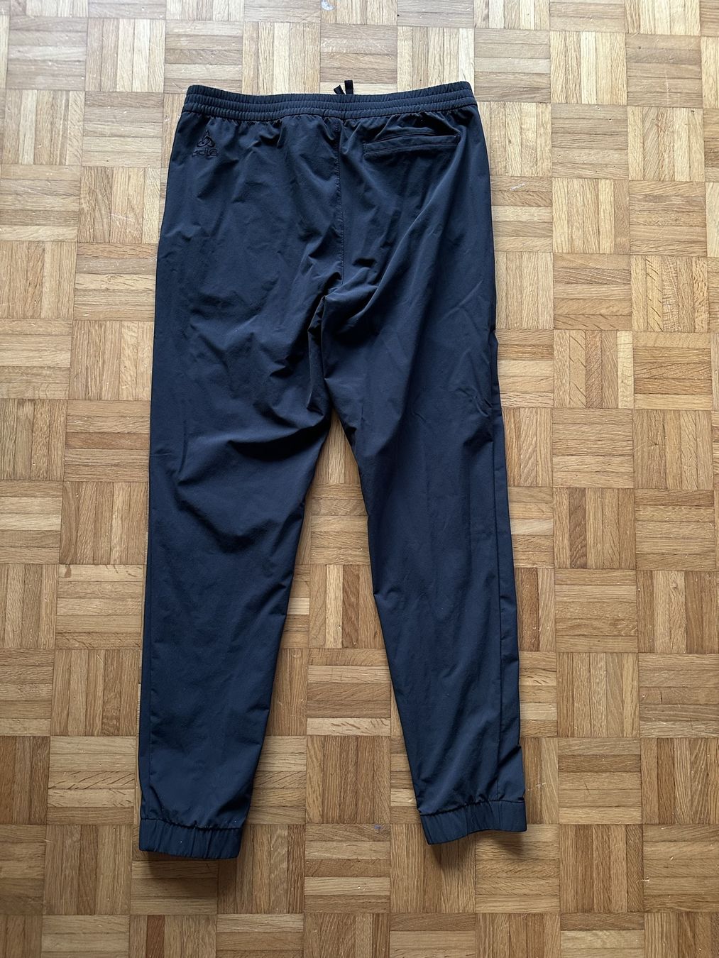 Pantaloni: Odlo Trainerhosen Gr. L - Schwarz – Usato da Luzern venduto da nnamfuak 1