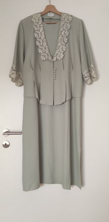 Elegantes Kleid mit Blazer - Grösse 48