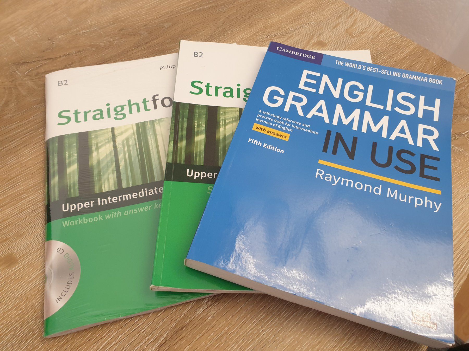 Bücher: English Grammar in use and Straightforward – Gebraucht aus Biel/Bienne von