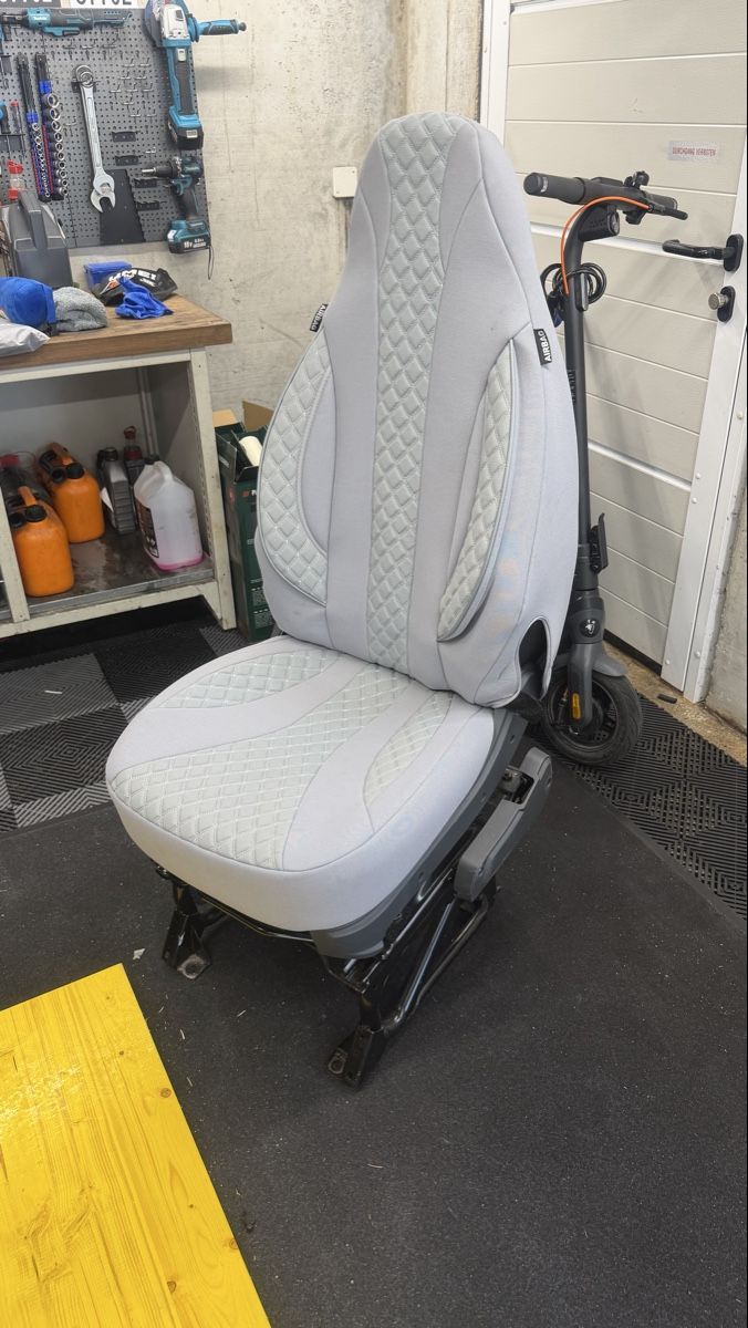 Tutti pezzi di ricambio auto: Original Einzel Beifahrersitz Ducato/Boxer/Jumper etc – Usato da Dagmersellen venduto da Ramon215 4