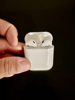 Apple AirPods 2ª generazione originali + custodia