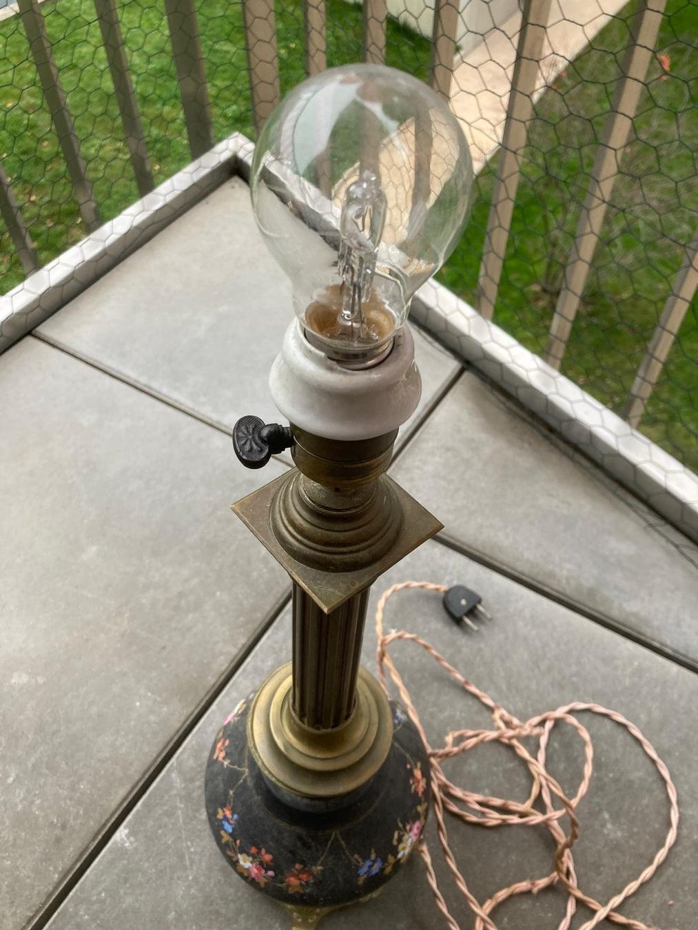 Lampen: Lampe vintage style Napoléon III – Gebraucht aus Lausanne von gio_vintage17