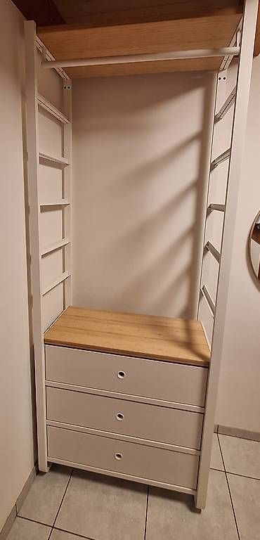 Porte manteau: IKEA ELVARLI Garderobe – D'occasion à Niederlenz par Airshark