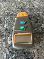 Digital Tachometer DT-2234C+ mit Bedienungsanleitung