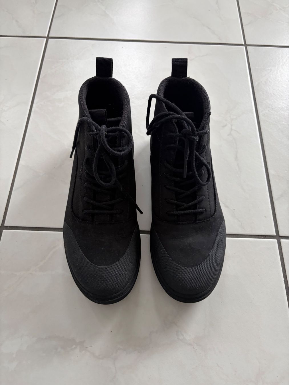 Vans Scarpe da donna: Vans Shoes Gr. 40 – Usato da Hergiswil NW venduto da irinagraf 2