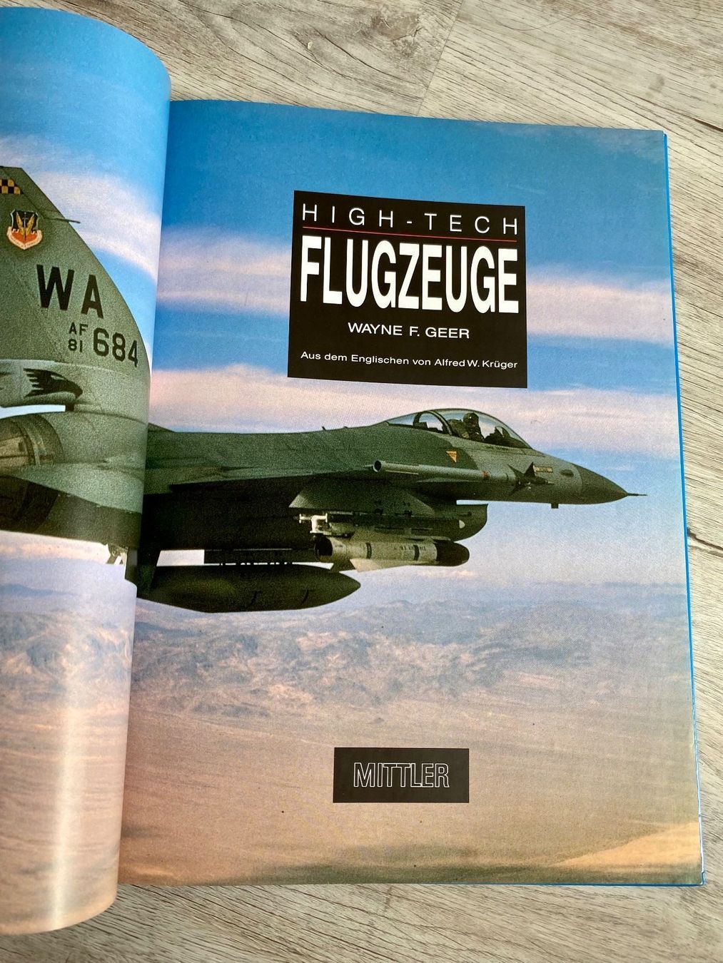 Bücher: TOP - Buch HIGH-TECH FLUGZEUGE – Gebraucht aus Rickenbach b. Wil von sunneschii_ 1