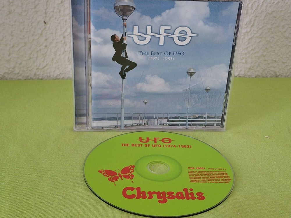 CD UFO - The Best of 1974-1983 (Gebraucht) in Aarberg für CHF 6.6 – mit ...