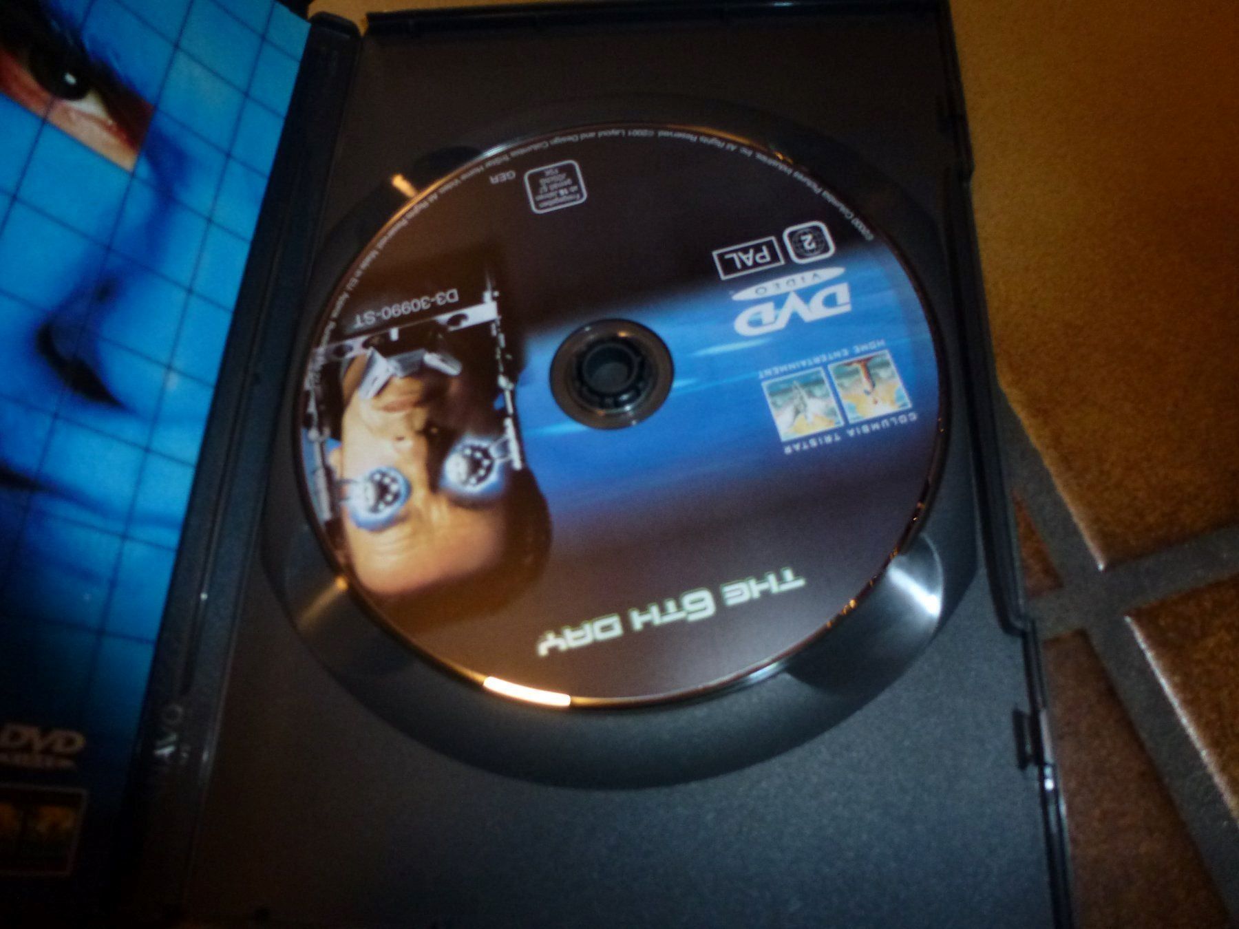 Tutti i DVDs: The 6th Day DVD – Usato da Olten venduto da Disc-Verkauf 1