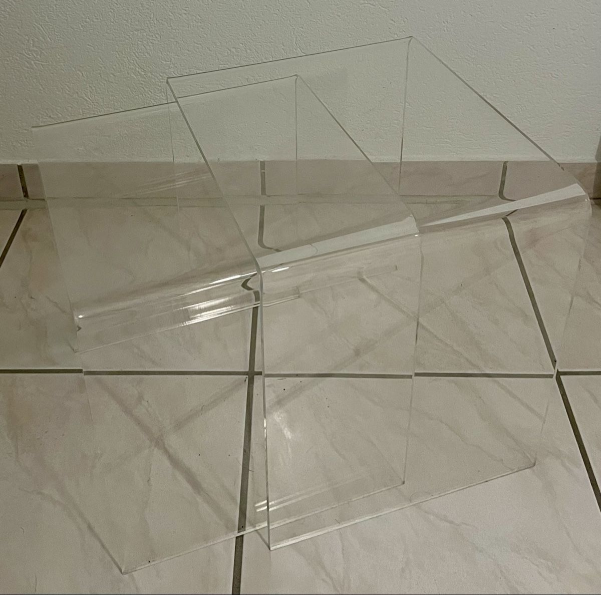 Tische: Vintage 2 Satz Couchtisch Plexiglas Design  – Gebraucht aus Hunzenschwil von Madachica 8