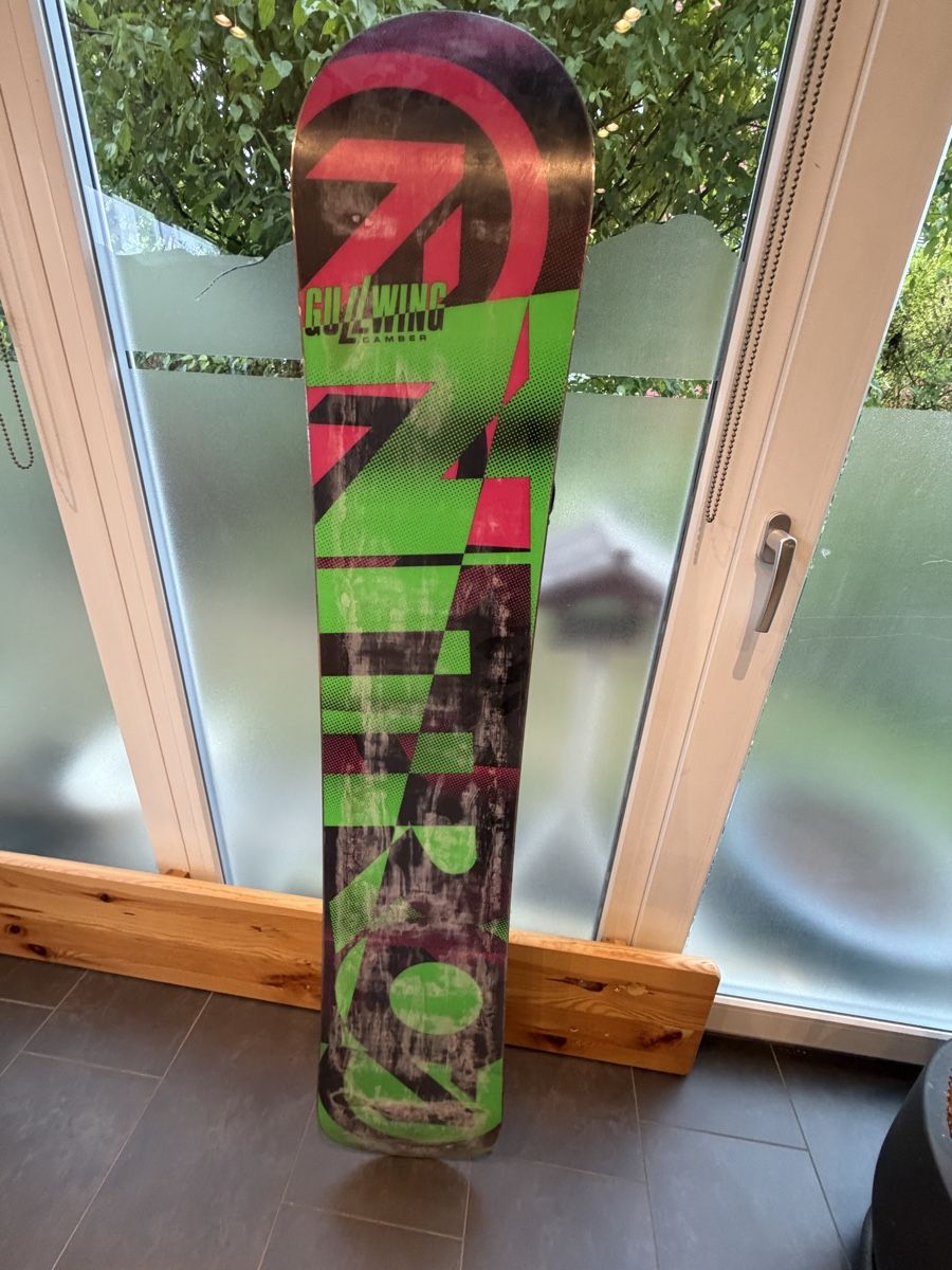 Board: Nitro Subzero Snowboard 158cm mit Völkl Bindung gebraucht – Usato da Schönenberg TG venduto da Bluejay79 4