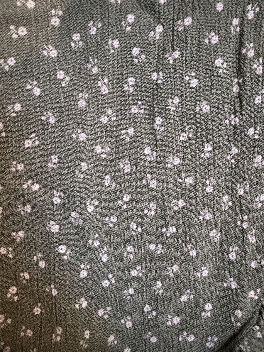 Brandy Melville Gonne: Sommer Rock grün Blumenmuster Gr. S – Usato da Gipf-Oberfrick venduto da sin_x2lt 3