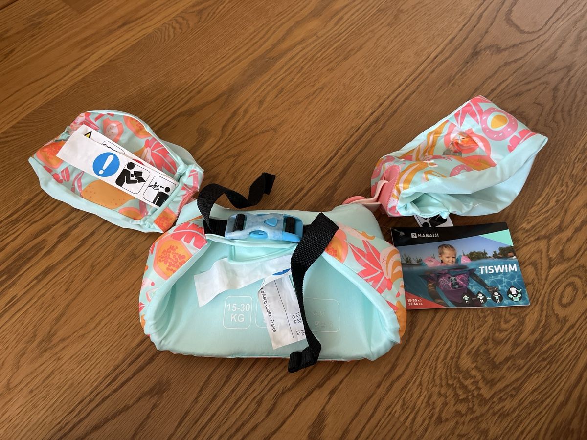 Decathlon Giubbotti di salvataggio: Neue Schwimmhilfe Schwimmweste Kinder – Nuovo e nell'imballaggio originale da Zürich venduto da car_cr6w 1
