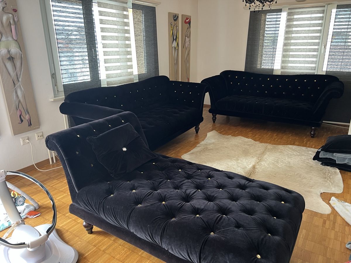 Chesterfield Divani: Swarovski Sofa vom Möbel Märki – Usato da Wil SG venduto da BrunoY