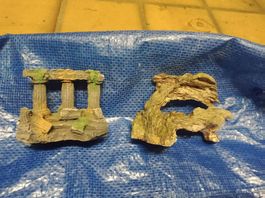 Ruine und Holzstück für Aquarium