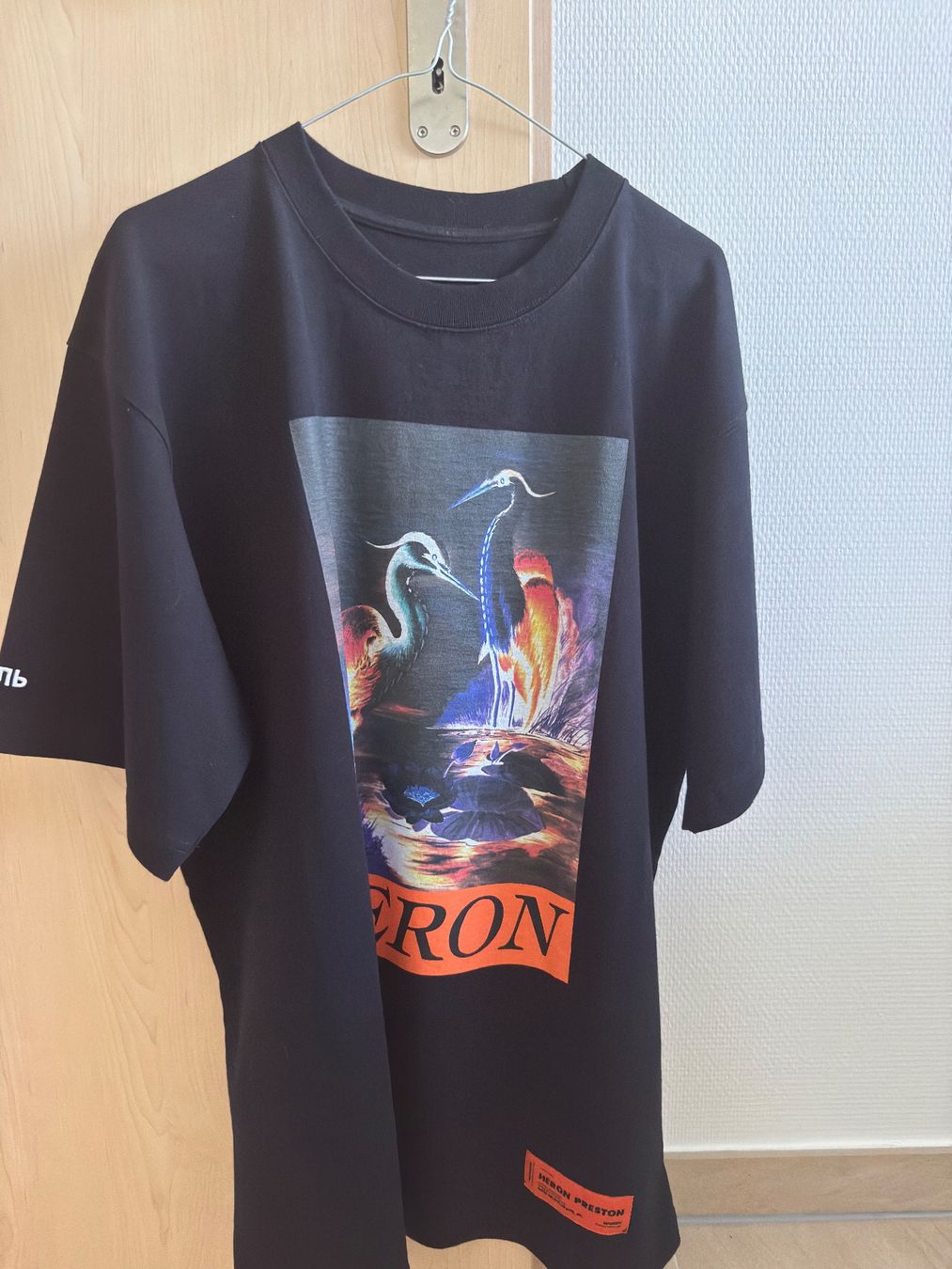 T-shirt: T-shirt Heron Preston L – Nuovo (secondo la descrizione) da Châtel-St-Denis venduto da Lou_Hock