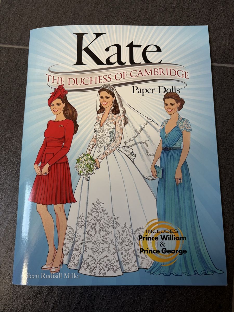 Papiere: Kate - Paper Doll – Neu (gemäss Beschreibung) aus Horgen von Spikystar13