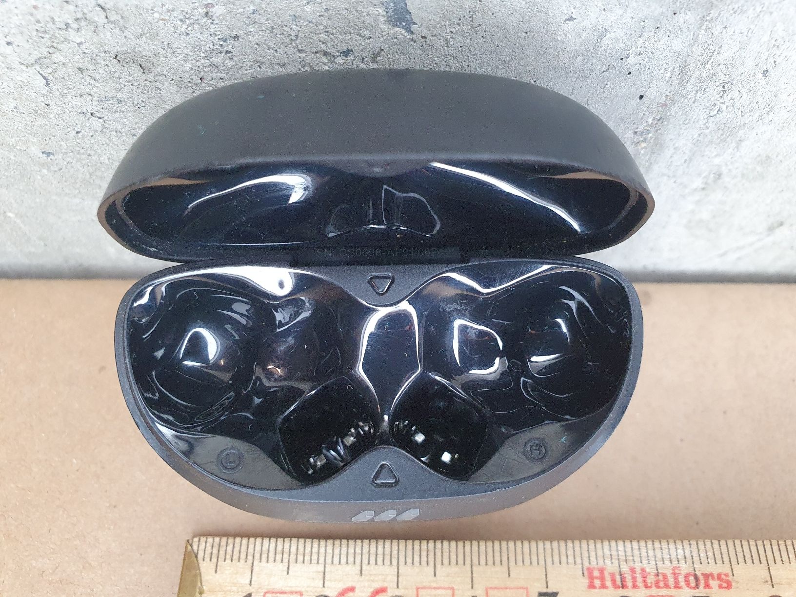 Caricabatterie: Original JBL Tune Beam 2 Ladecase/Ladebox  – Usato da Aathal-Seegräben venduto da Ru.Fi 3
