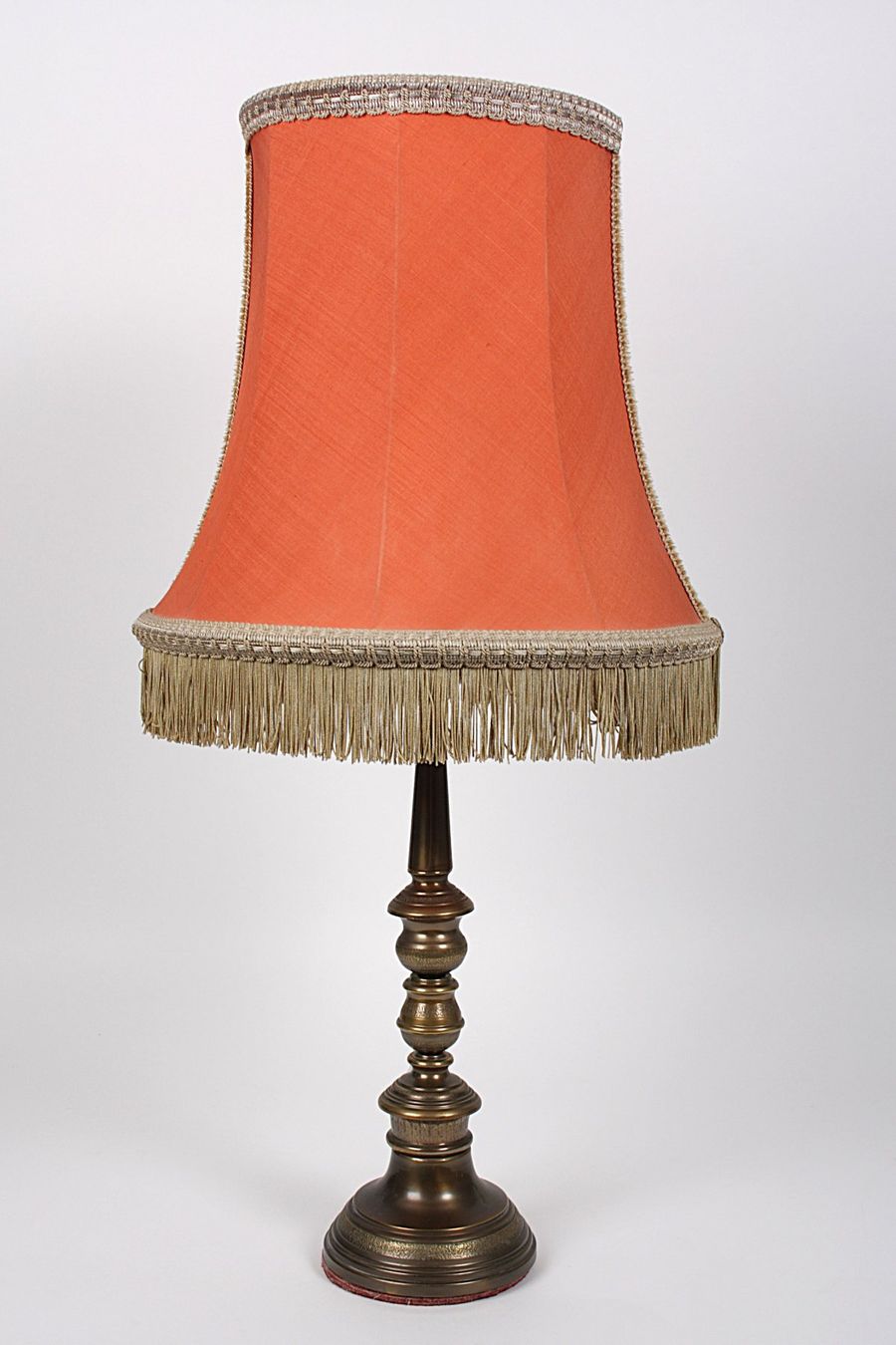 Lampes: Vintage Lampe mit Fransen – D'occasion à Zollikofen par Restwert_Zollikofen 1