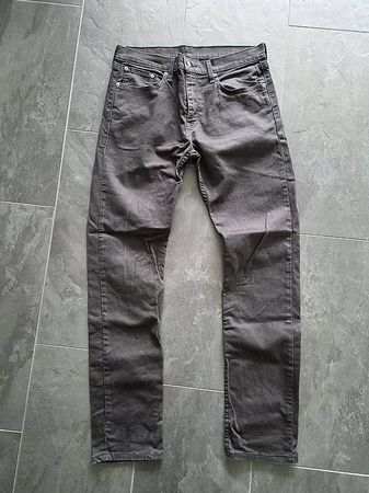 Levis Jeans Herren W33 L32, neuwertig 