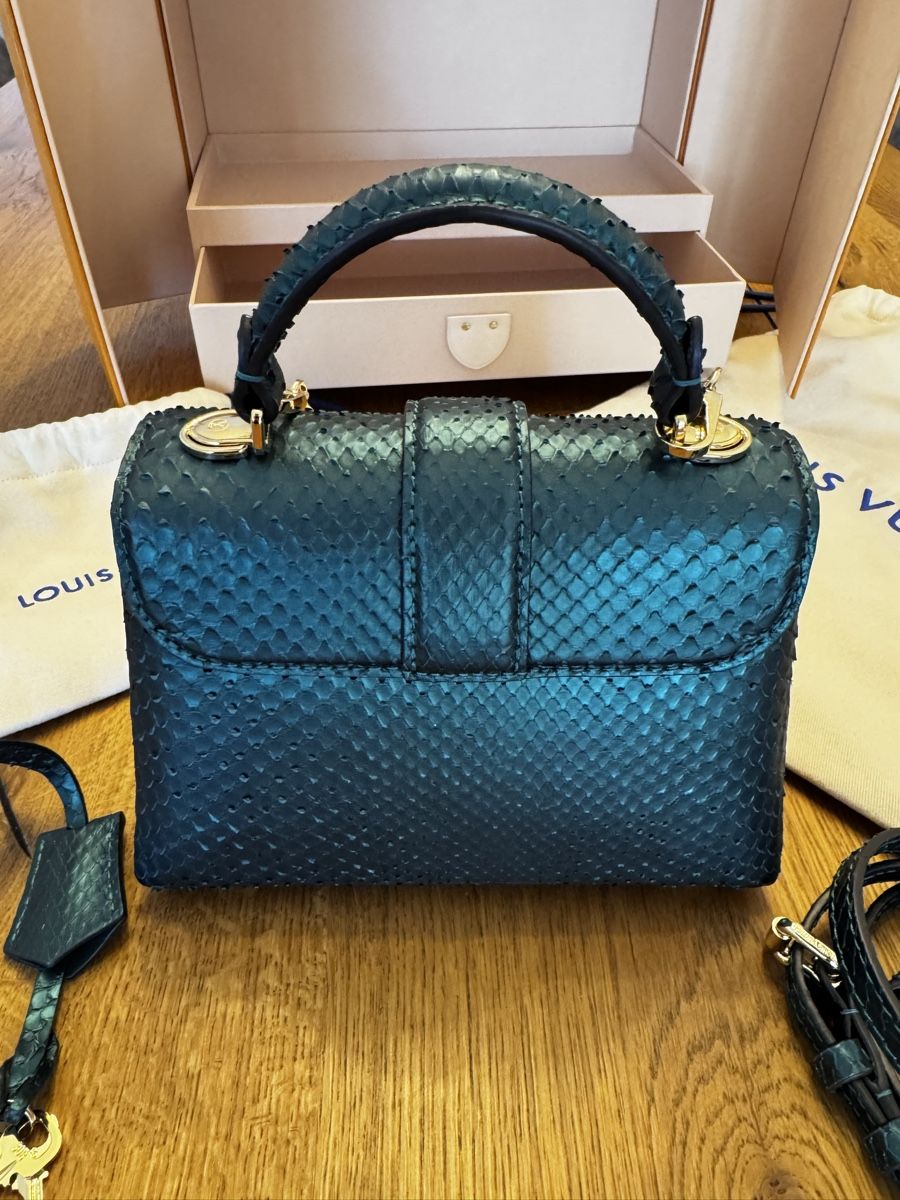 Louis Vuitton Sacs femmes: Louis Vuitton Rose Des Vents Mini – Neuf avec emballage d'origine à Sissach par Da.Do.ch 5