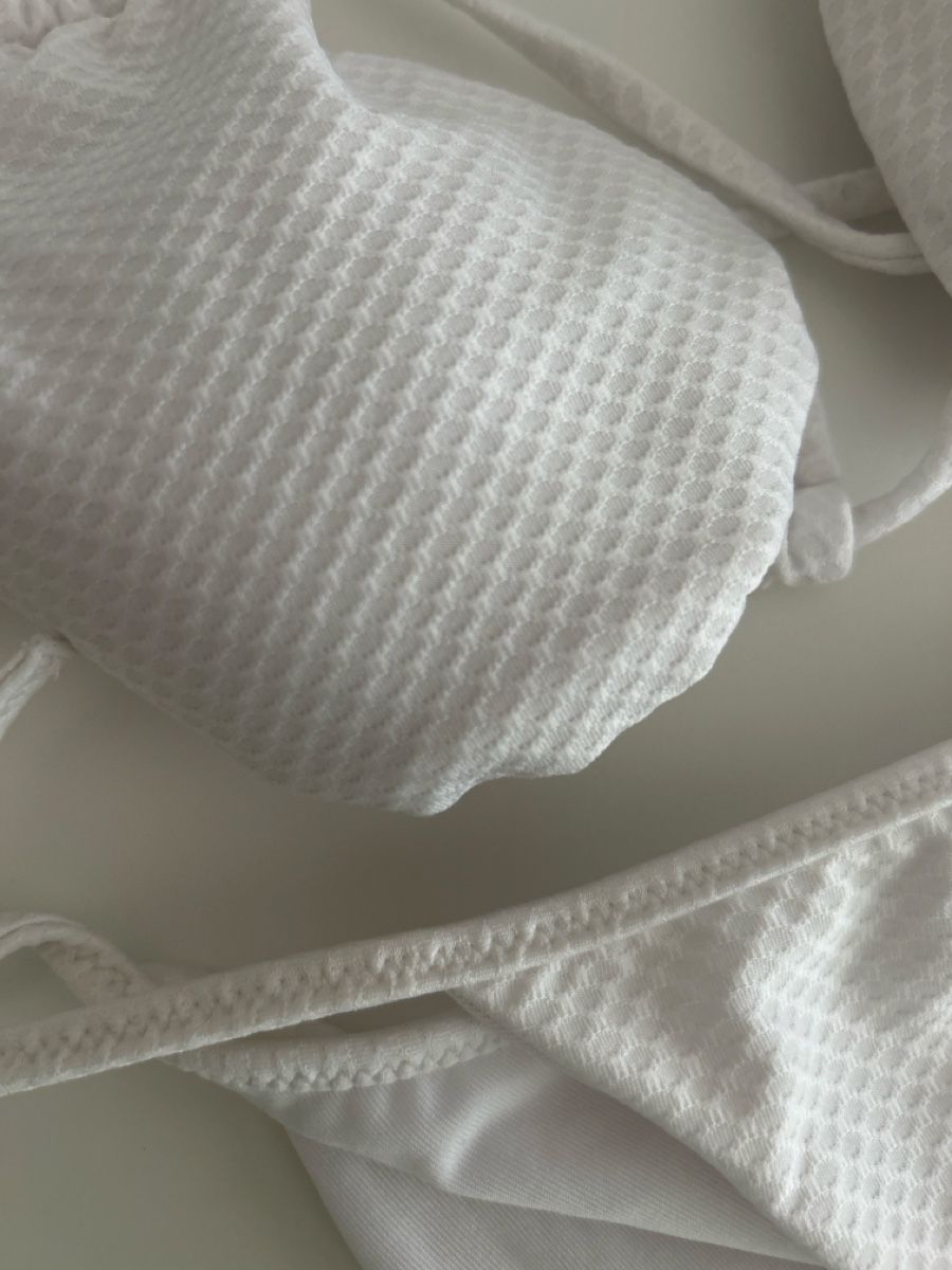 Badekleider & Bikinis: Tenezis Sommer Bikini, weiss! – Gebraucht aus Schwarzenbach SG von spa_28pd 1
