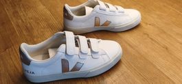 neue Sneaker Veja mit Klettverschluss weiss gold