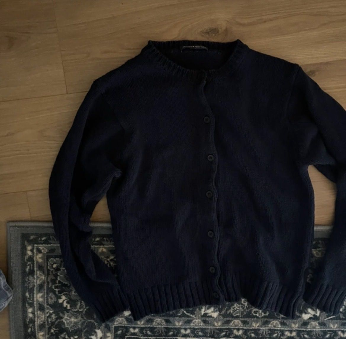 Brandy Melville Pullover & Sweatshirts: Brandy Melville Strickjacke dunkelblau Einheitsgrösse – Neu (gemäss Beschreibung) aus Vaduz von fit2u 2
