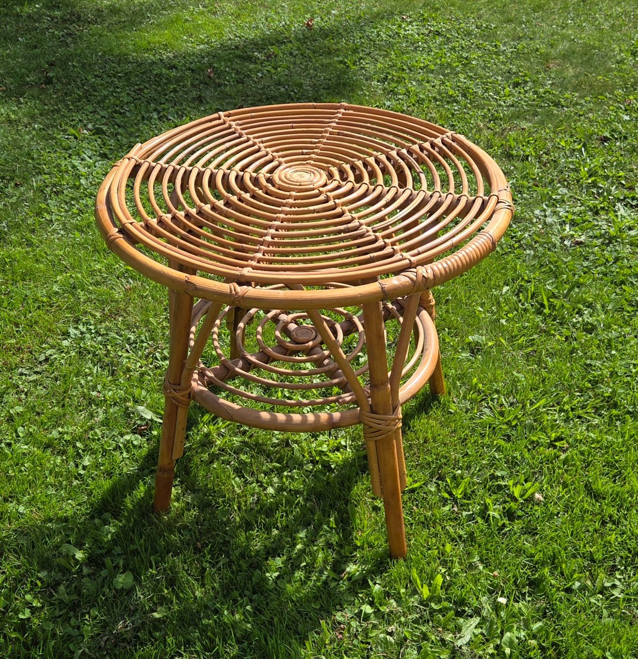 Tavoli: Petite table ronde en bambou – Usato da Noville venduto da mel_bsj2